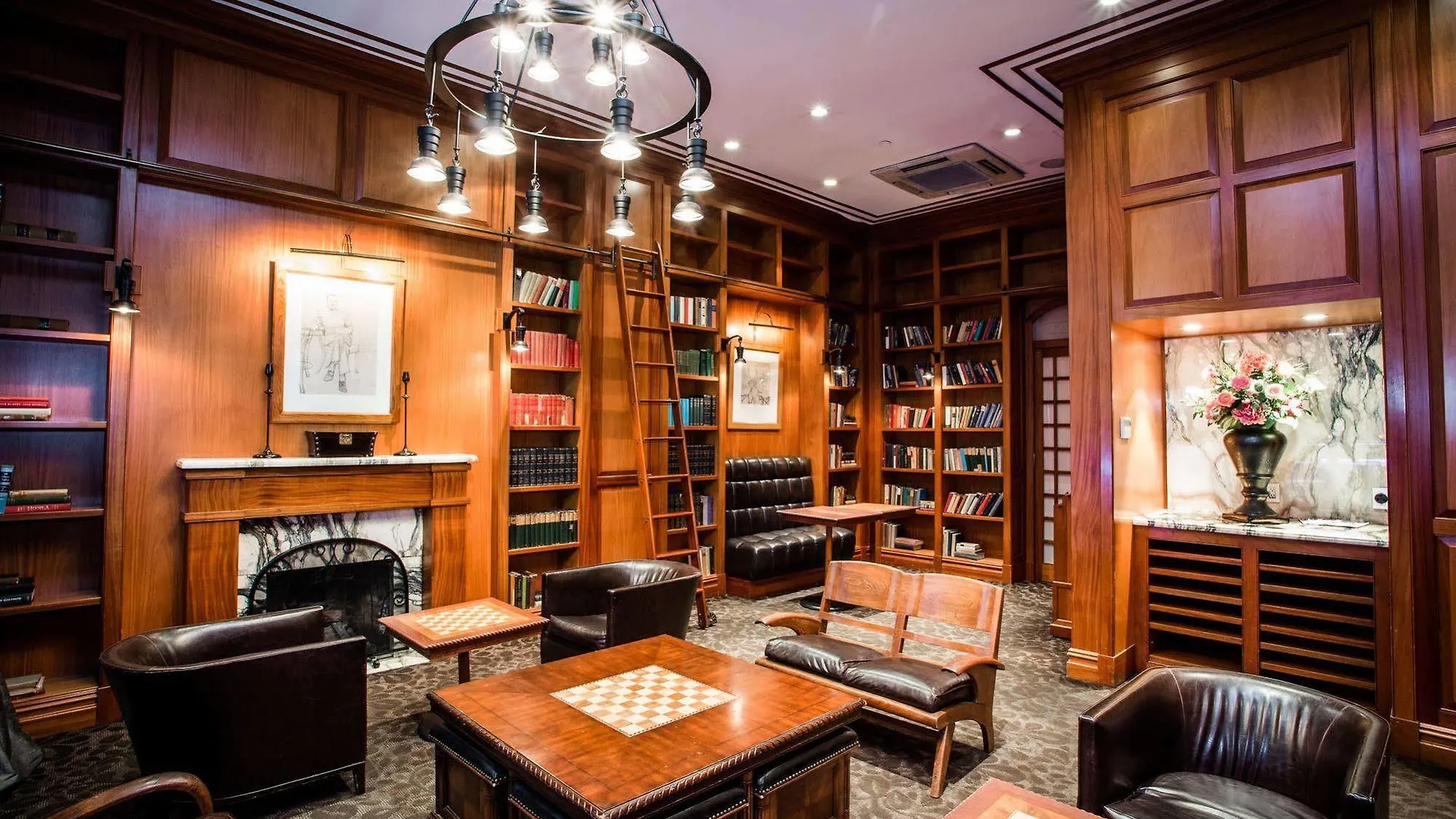 Mansfield Hotel New York 4*,