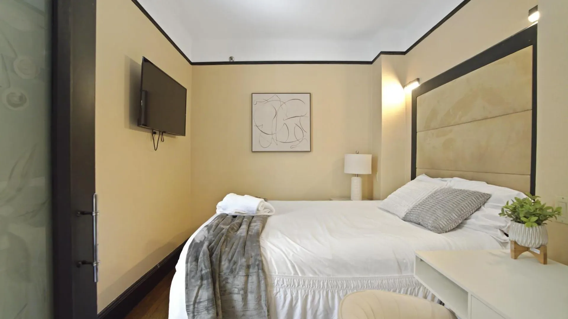 Mansfield Aparthotel New York USA